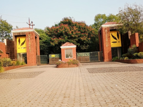 MGR HillTop, | Ujjain-Indore Highway Touch Township